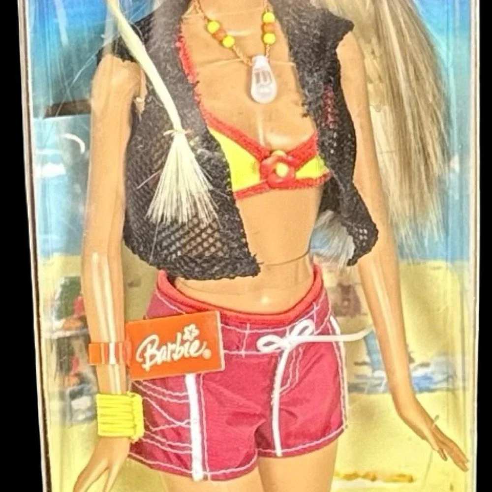 Mattel Barbie Cali Girl Doll With Surf Story C6461 2003 NRFB - READ